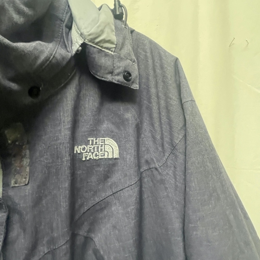 The North Face Womens Purple The NorthInsulated Hyvent Jacket Hooded Size Medium - Picture 7 of 16